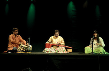 visuel Debashish Bhattacharya, Anandi Bhattacharya, Subashis Bhattacharyahet